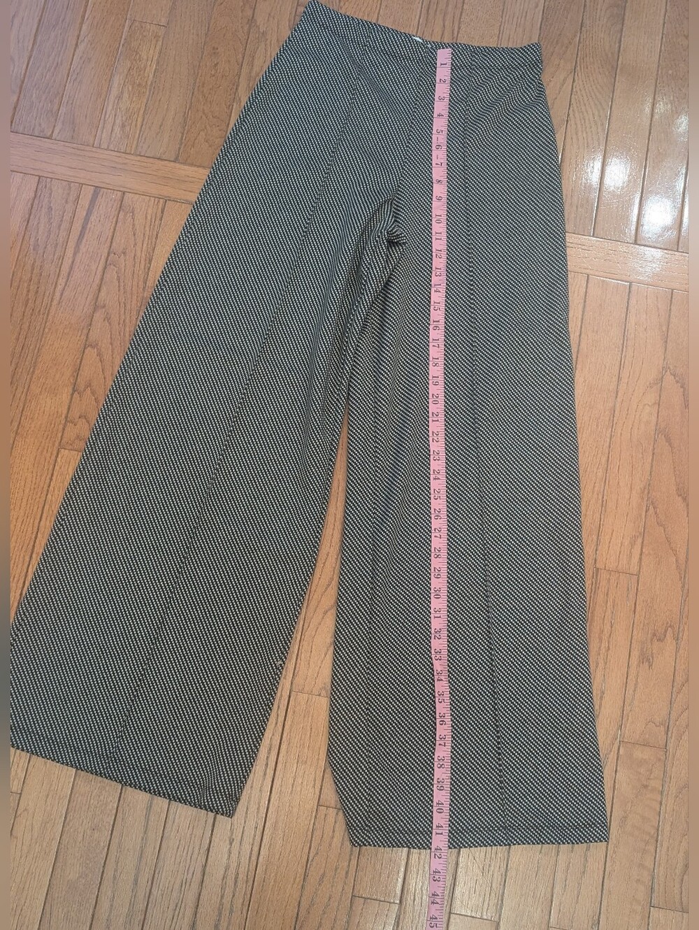 Max Studio Wide Legged Pant Black and White Checkered Knit - Picture 7 of 7